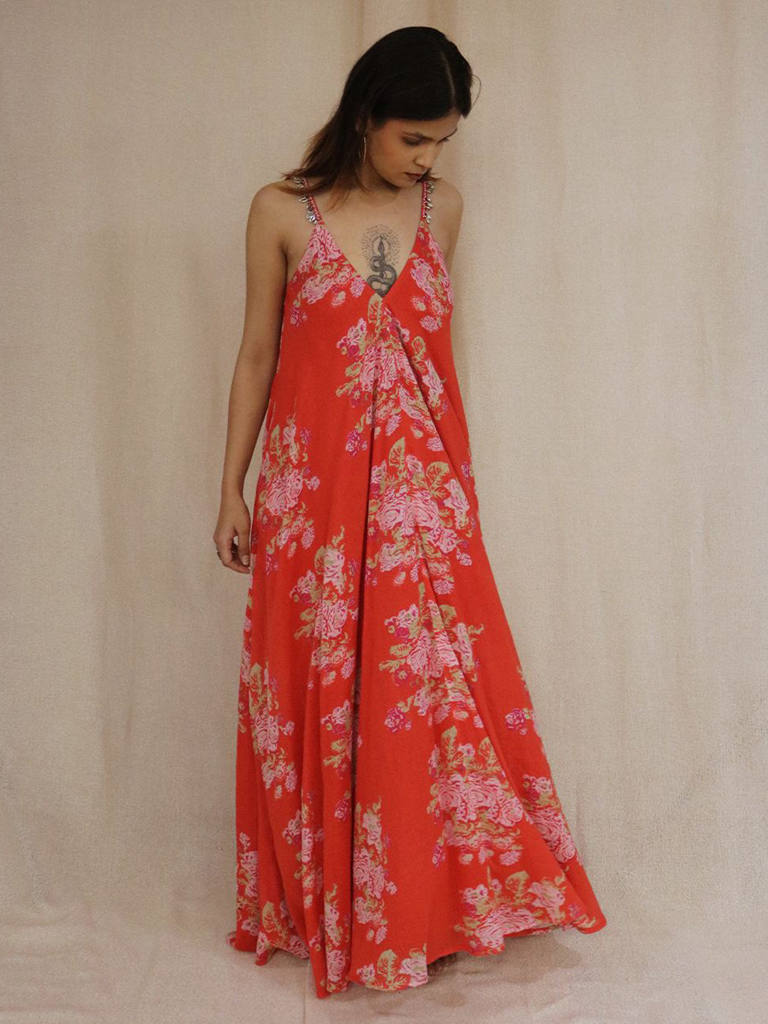 KyraWomen Floral Printed V- Neck Shoulder Straps Maxi Dress