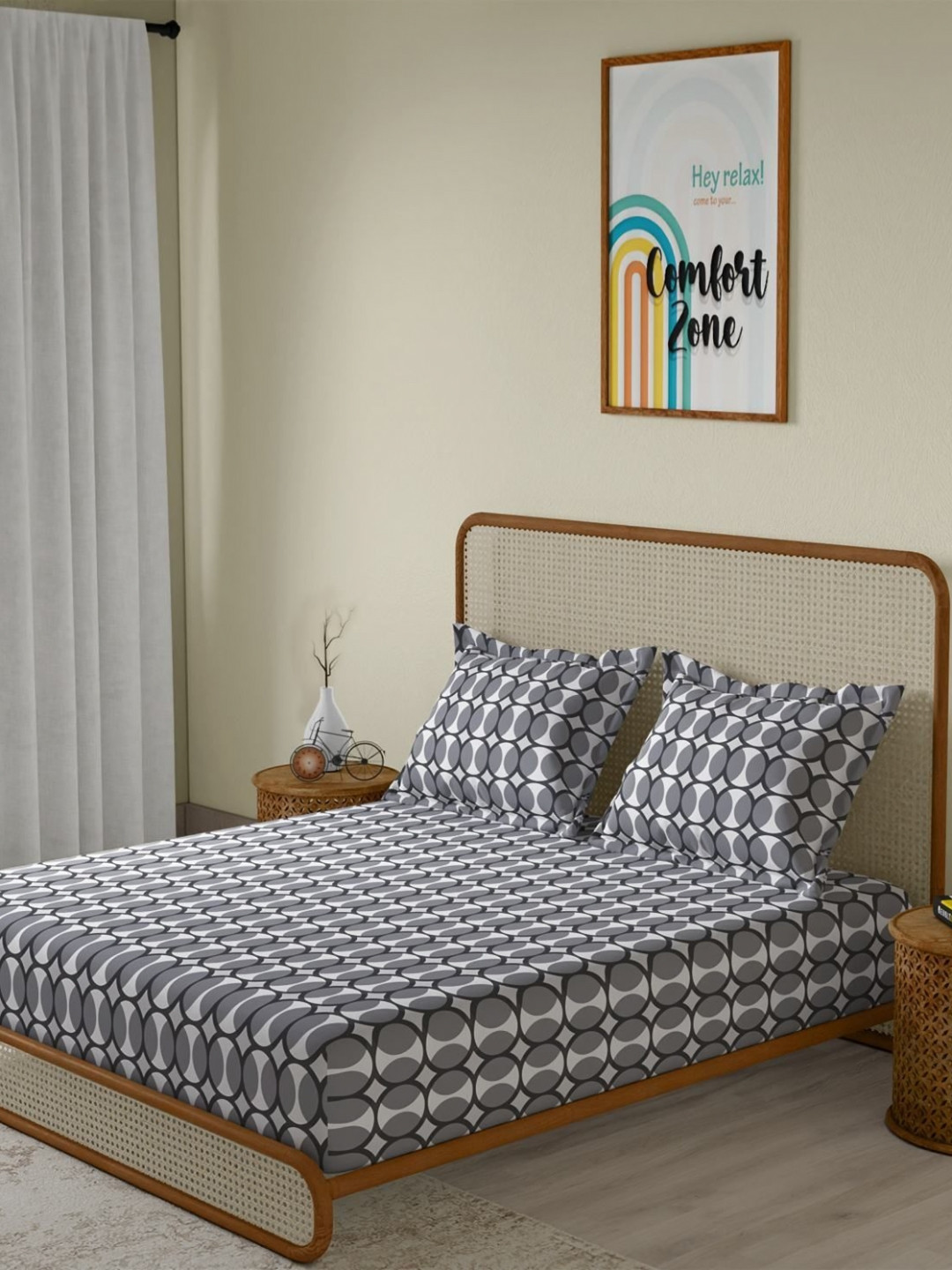 STELLAR HOME White & Grey 104 TC Bedsheet with 2 Pillow Covers