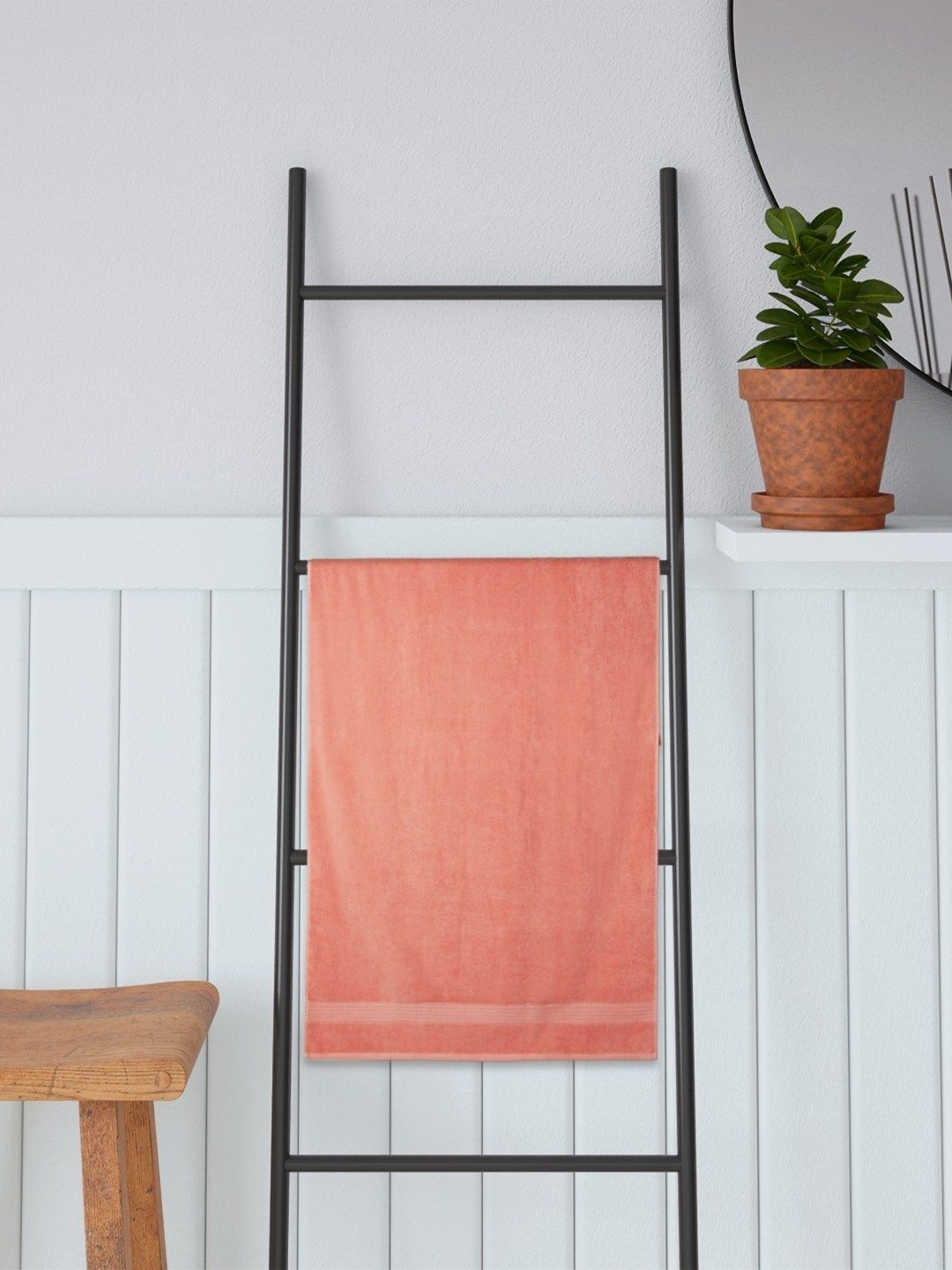 Portico Hexa Plus Coral Cotton 470 GSM Bath Towel