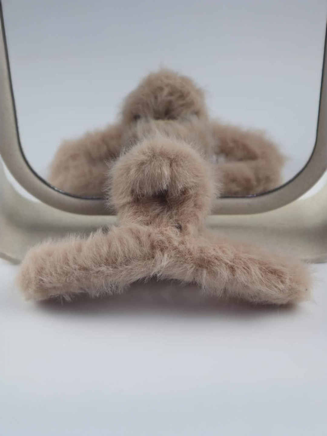 DN ENTERPRISES Women Set of 3 Fur Claw Clip