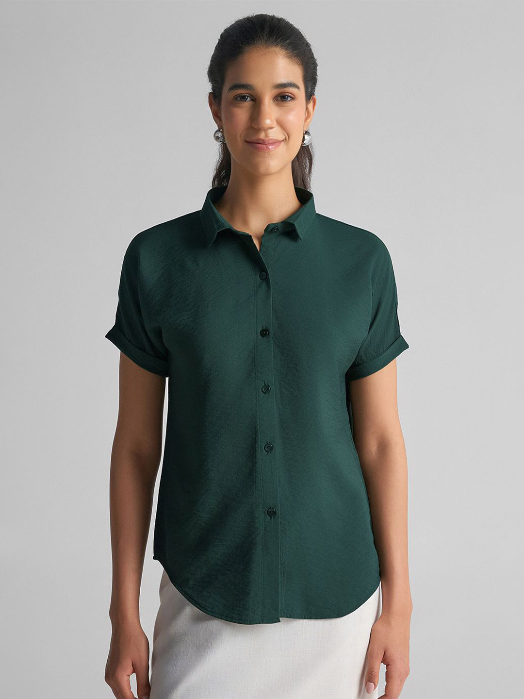 GABLOR Women Relaxed Fit Solid Spread Collar Casual Shirt