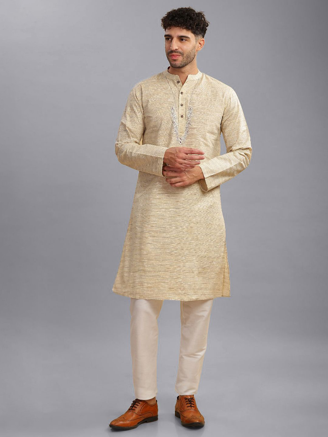 Arch element Men Cotton Embroidered Thread Work Kurta