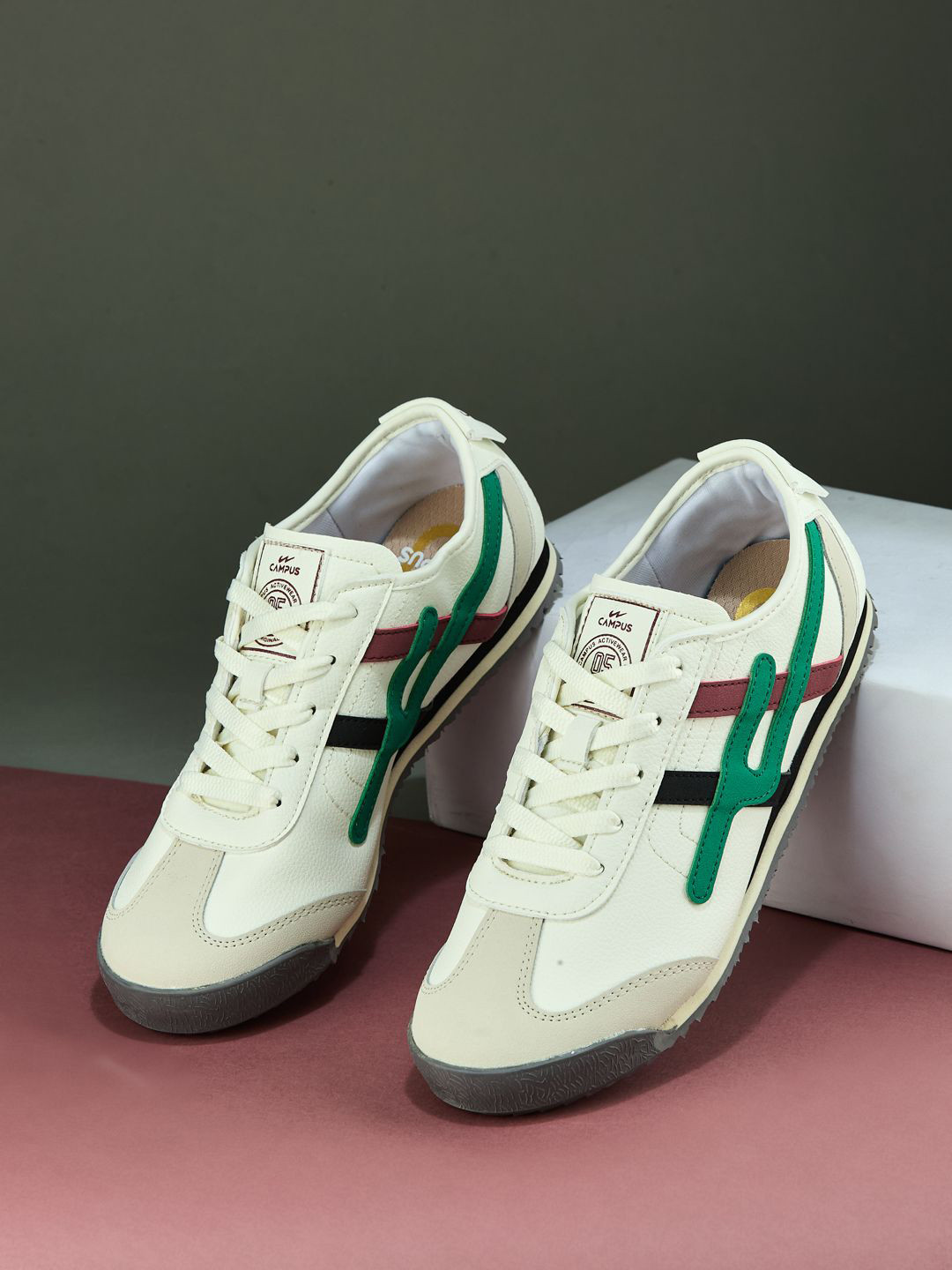 Campus Women MUSH Round Toe Lace-Ups Sneakers