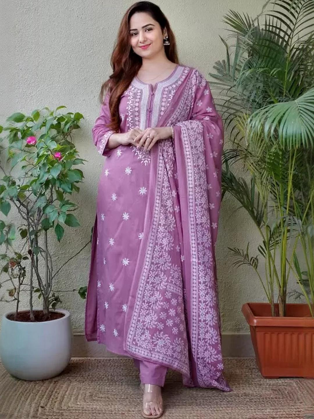 SUPPAR SLEAVE Women Cotton Blend Kurta Sets