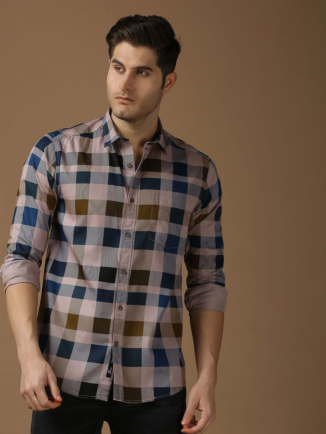 SNX Buffalo Checked Spread Collar Cotton Tailored Fit Casual Shirt