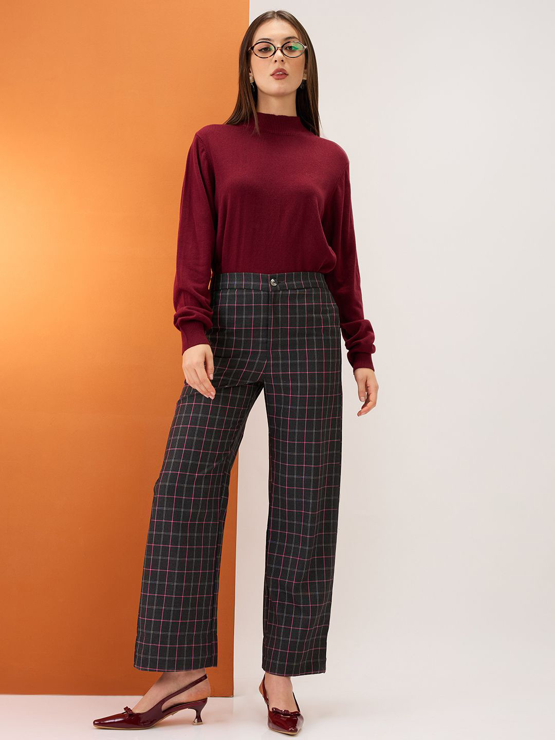 Globus Checkered Mid-Rise Elasticated Back Straight Fit Formal Trousers