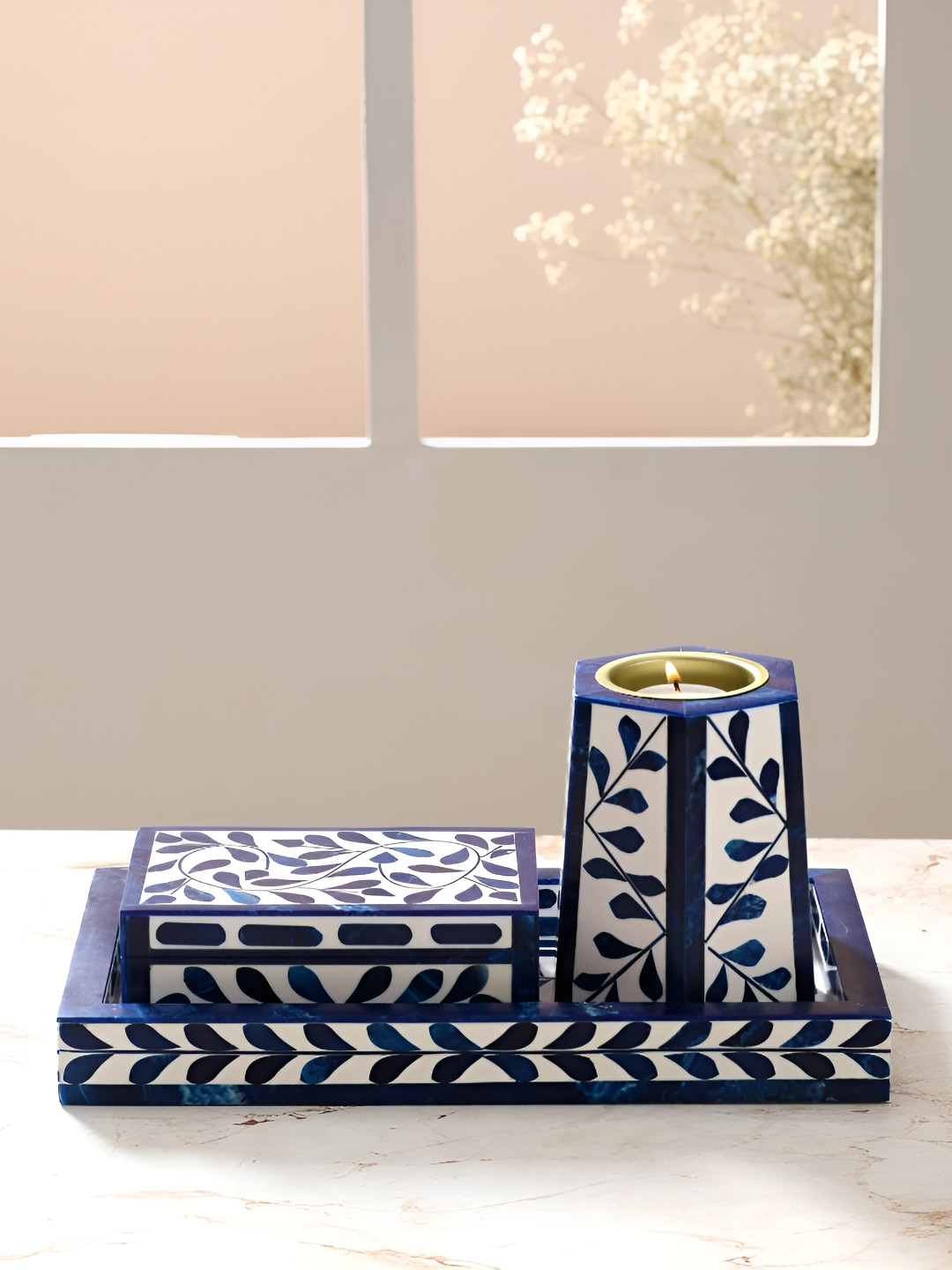 Ritualistic 3-Pcs Blue & White Printed Wooden Bakhoor Set Pooja Essentials