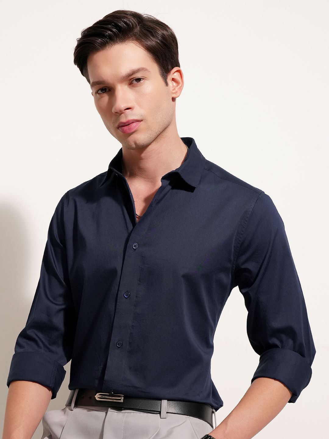 HIGHLANDER Spread Collar Slim Fit Cotton Shirt