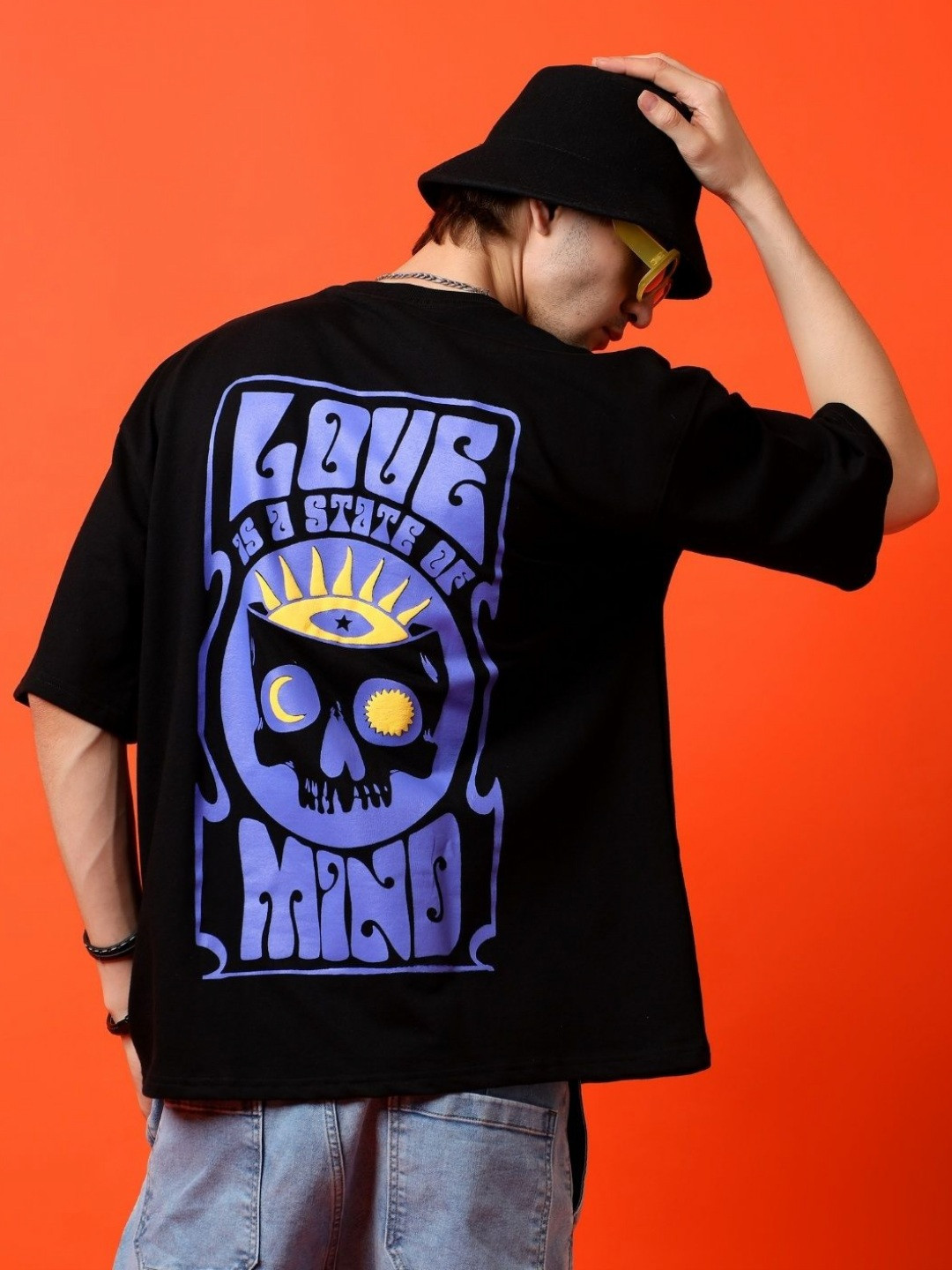 BRONOMICS Men Graphic Printed Round Neck Cotton Oversized T-shirt