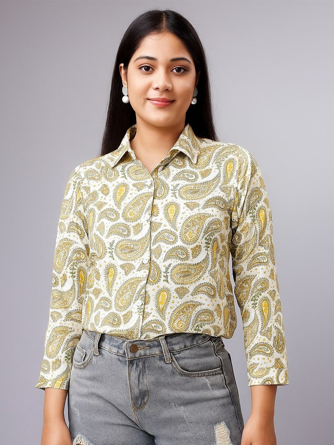 4WRD by Dressberry Standard Paisley Printed Spread Collar Casual Shirt