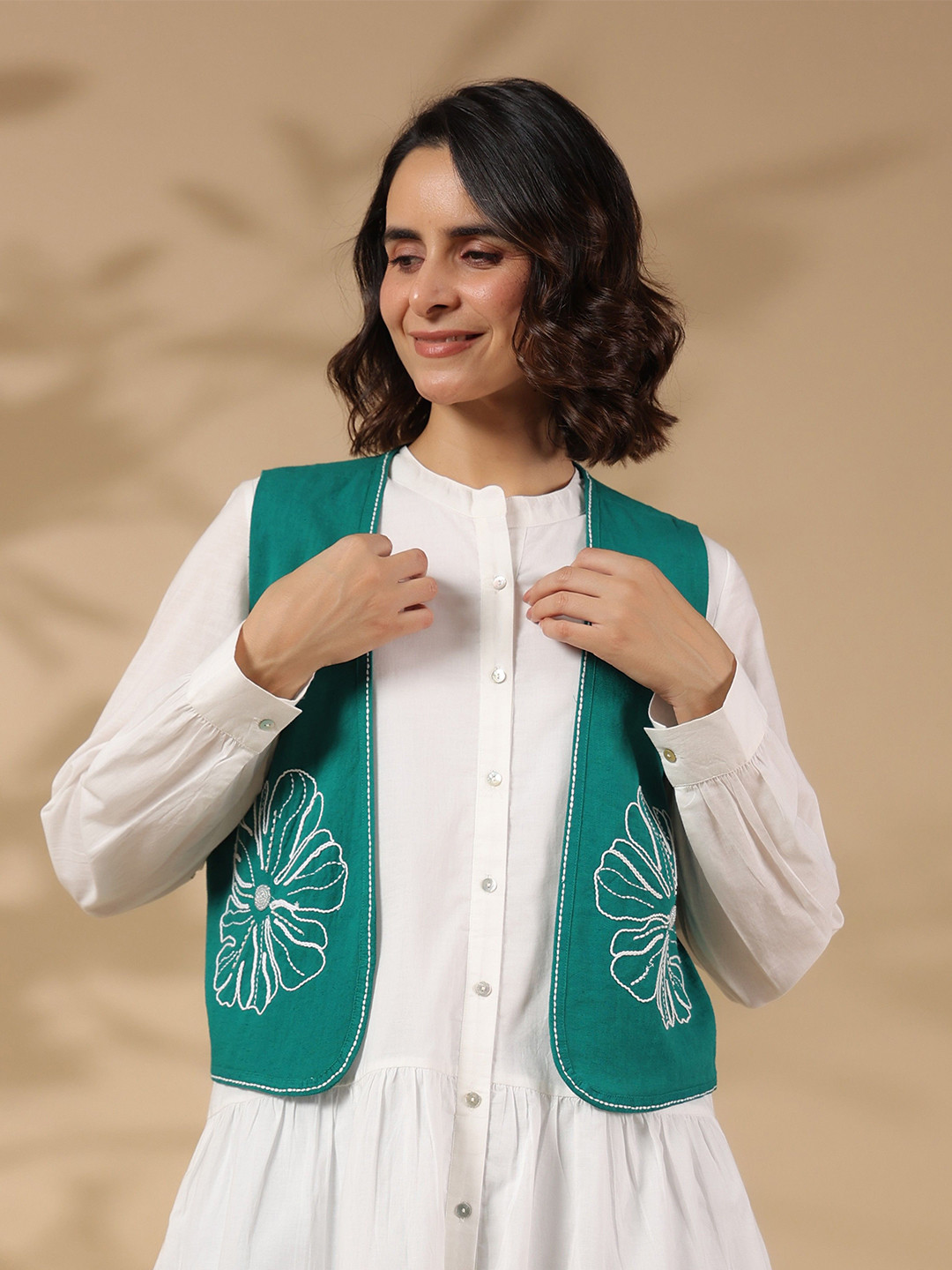 STIL O STITCH Floral Embroidered Cotton Tailored Jacket