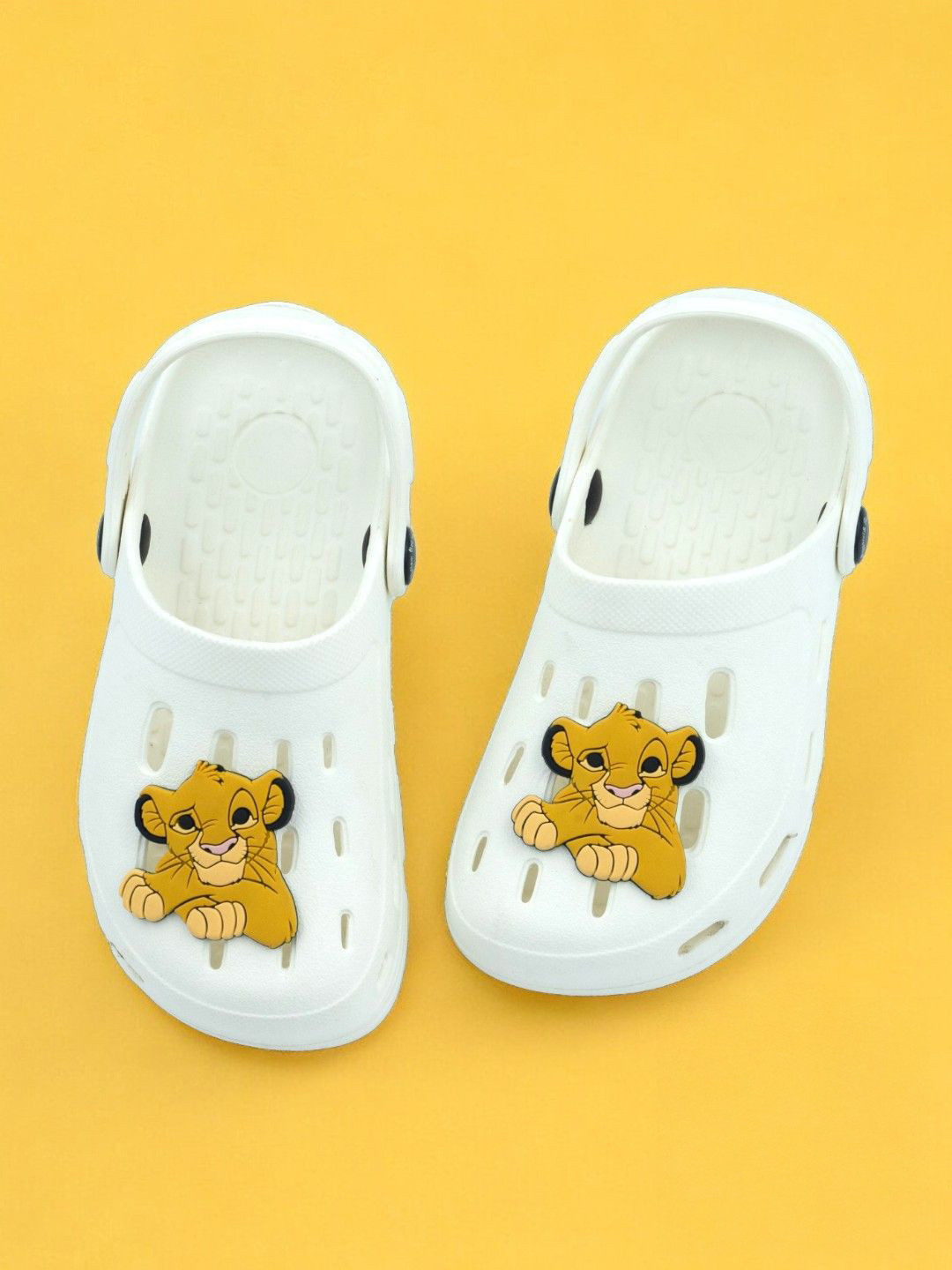 Disney By Yellow Bee Boys Simba Clogs