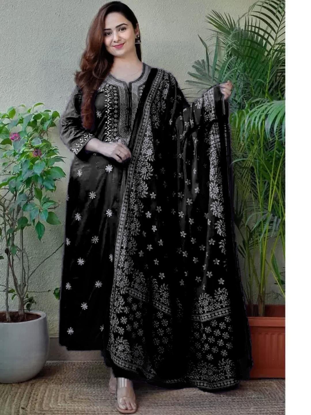 SUPPAR SLEAVE Women Cotton Blend Kurta Sets