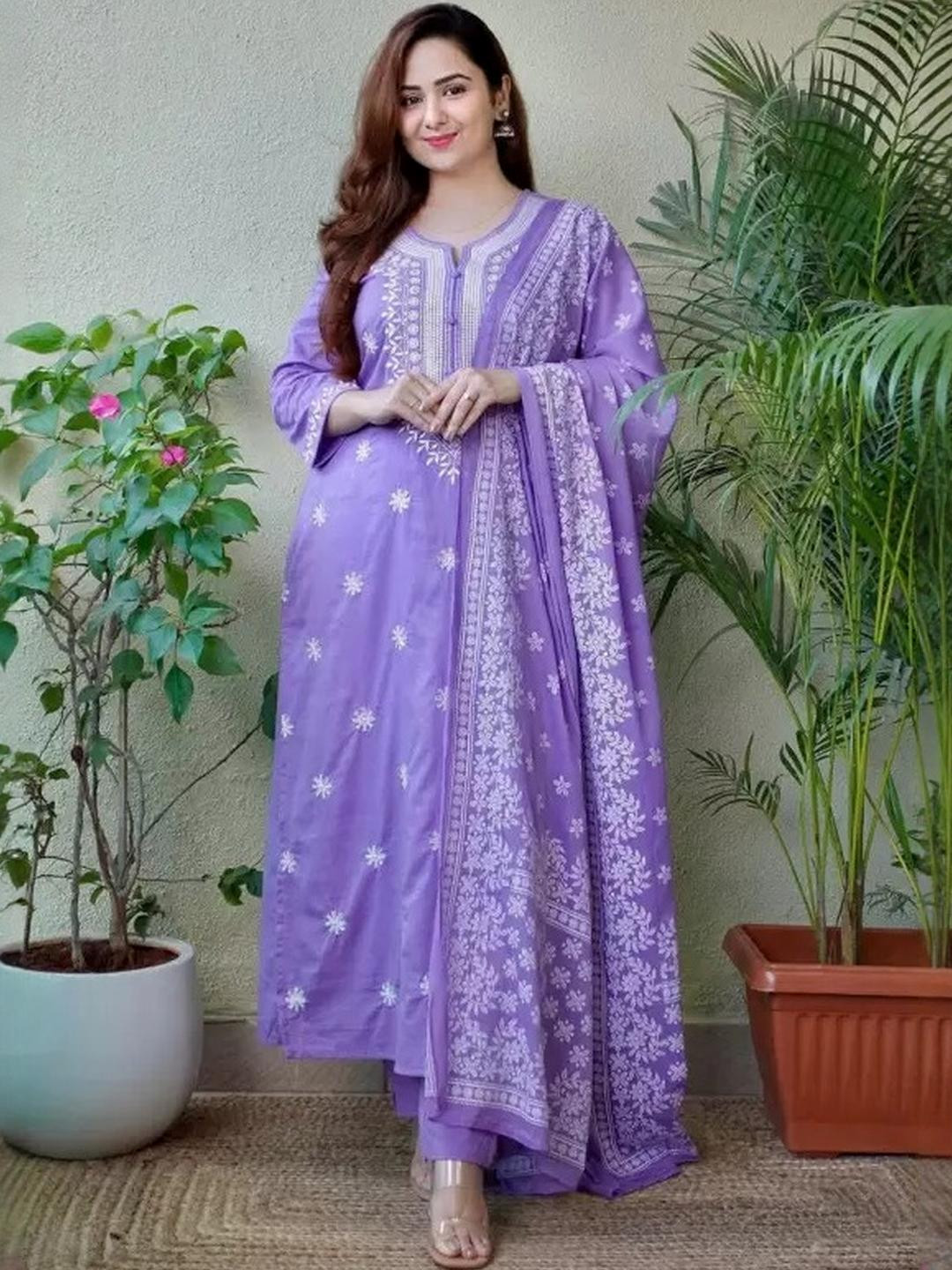 SUPPAR SLEAVE Women Cotton Blend Kurta Sets