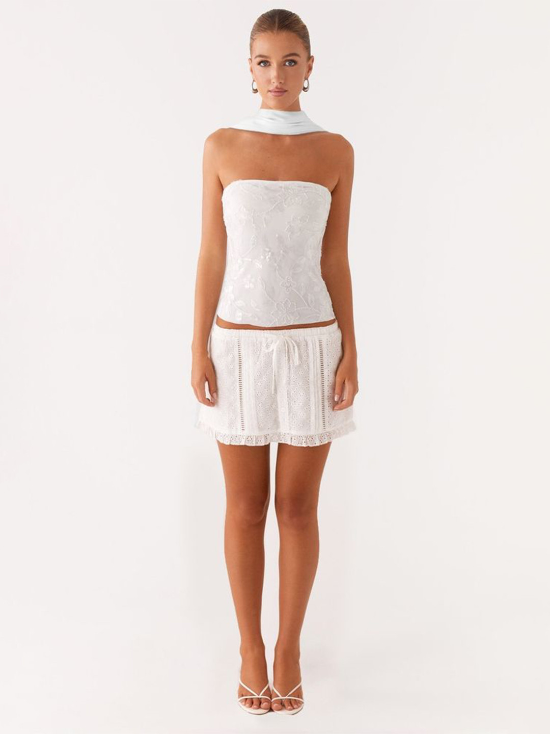 LULU & SKY Strapless Floral Tube Top