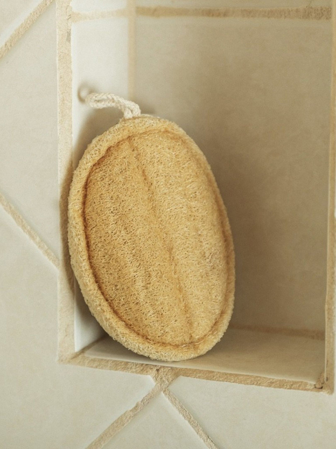 Kind of Earthy Set Of 3 Sun Dried Body Scrubber Bath Loofah With Reusable Potli