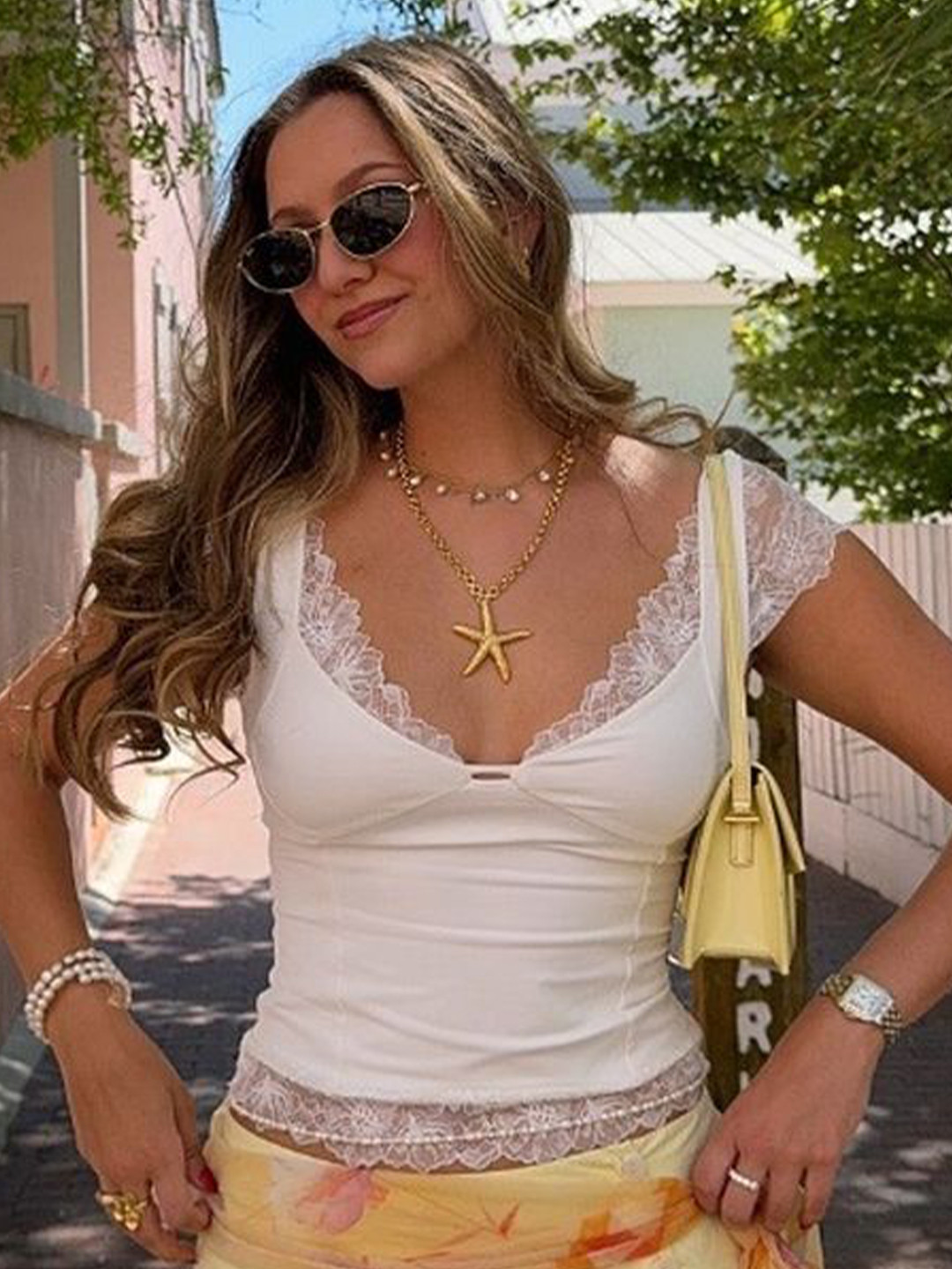 LULU & SKY Lace-trim Detail Crop Top