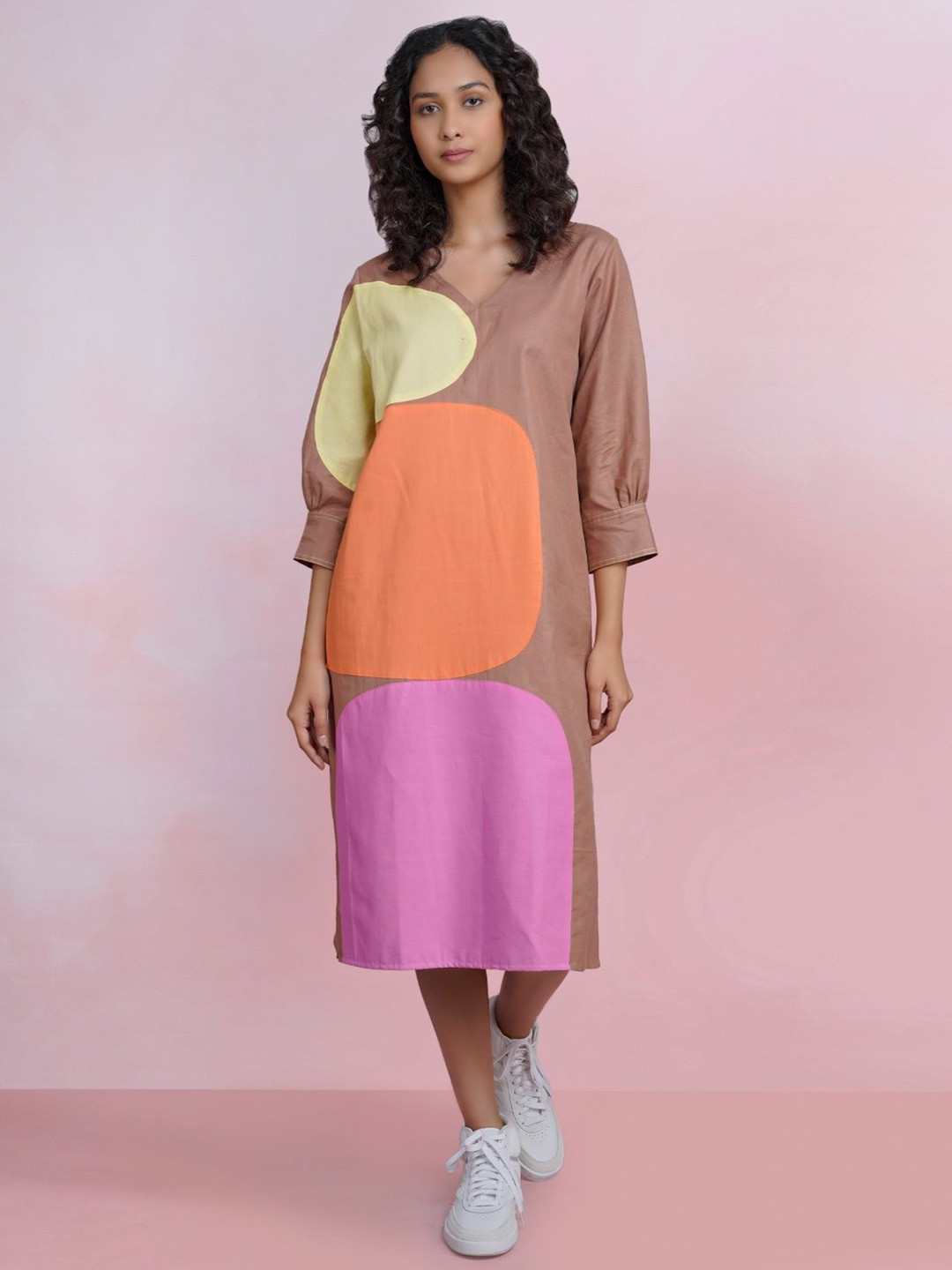 THE HOUSE OF HEMP Colourblocked Sheath Midi Dress