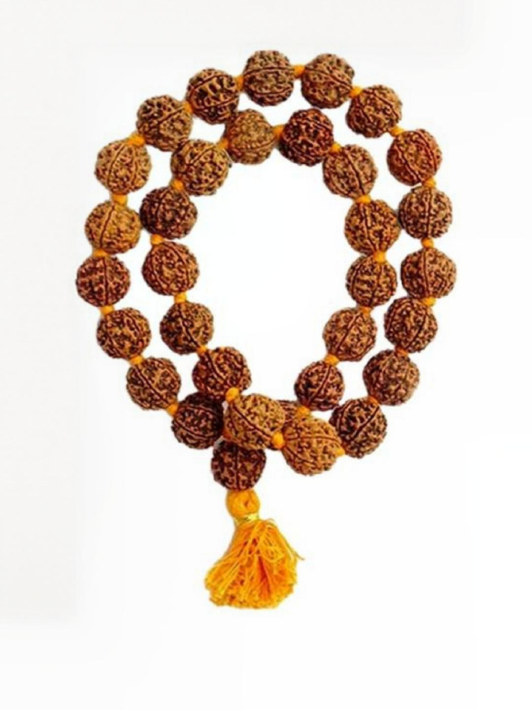 AURRA STORES Copper Alloy Necklace