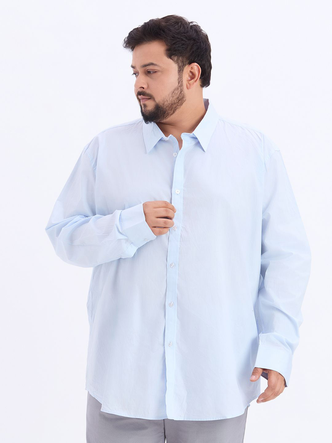 Santonio Men Classic Fit Solid Spread Collar Cotton Casual Shirt