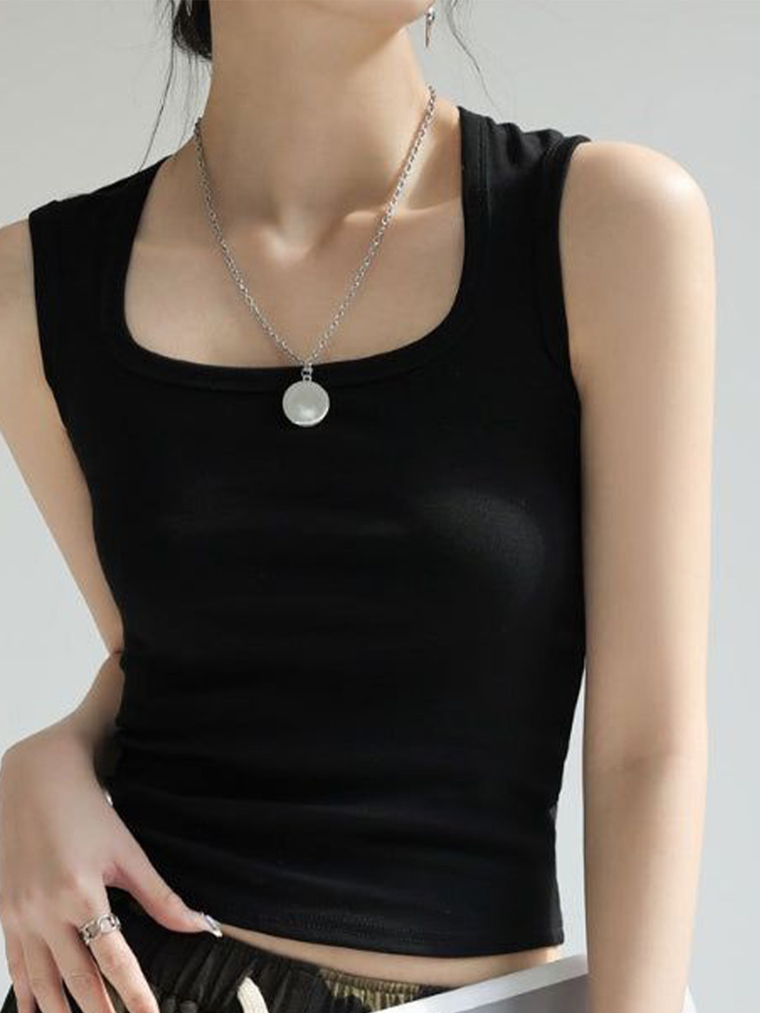 Outzidr Women Black Ribbed Square Neck Tank Top