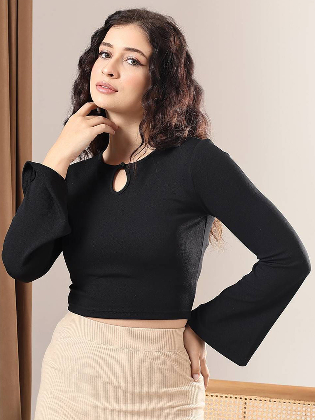 Stylecast X Kotty Women Solid Crop Round Neck Top