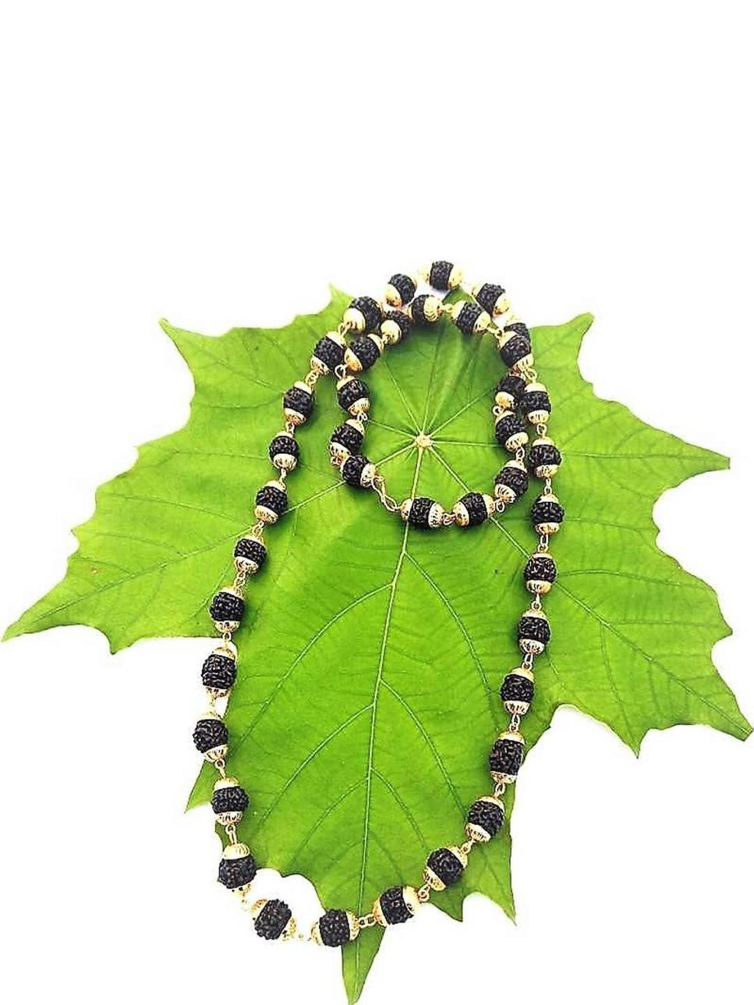 AURRA STORES Black Metal Necklace