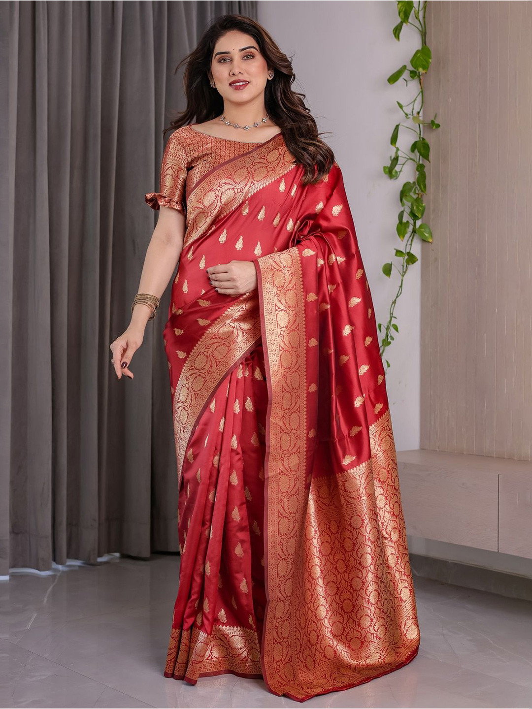 ALMAARI FASHION Ethnic Motifs Woven Design Zari Banarasi Saree