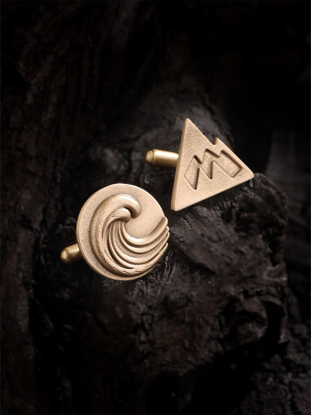 COSA NOSTRAA Men Tide Meets Summit Quirky Cufflink