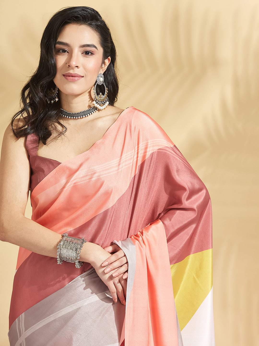 RACHNA Digital Printed Colourblocked Saree With Blouse Piece