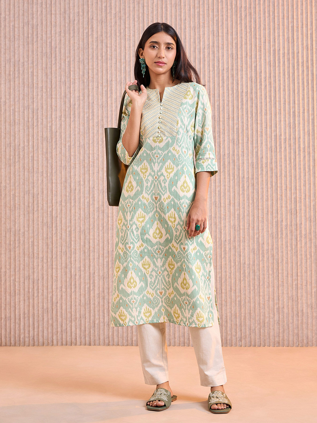 Vismay Women Ethnic Motifs Printed Kurta With Lace & Thread Work