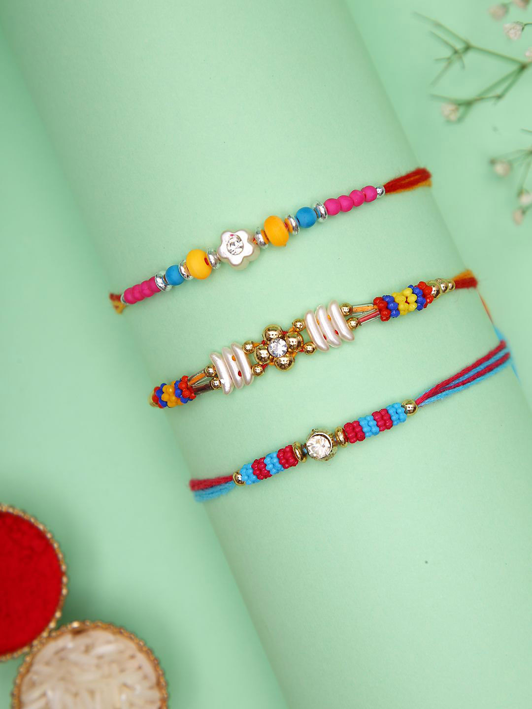 Aapno Rajasthan 3-Pcs Mirror & Bead Accent Rakhi With Greetings Card