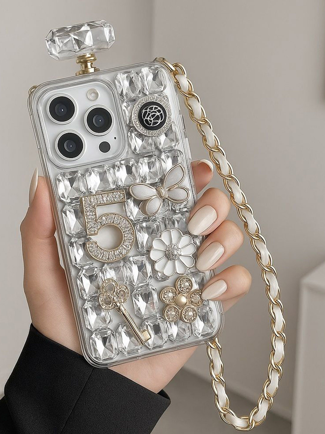 CASE CREATION Women Floral Embellished iPhone 14 Pro Bumper Case Mobile Accessories
