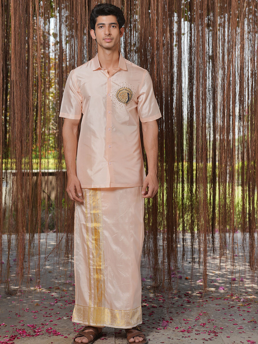 HILO DESIGN Men Embroidered Pure Silk Shirt, Dhoti & Kanduva Pattu Set