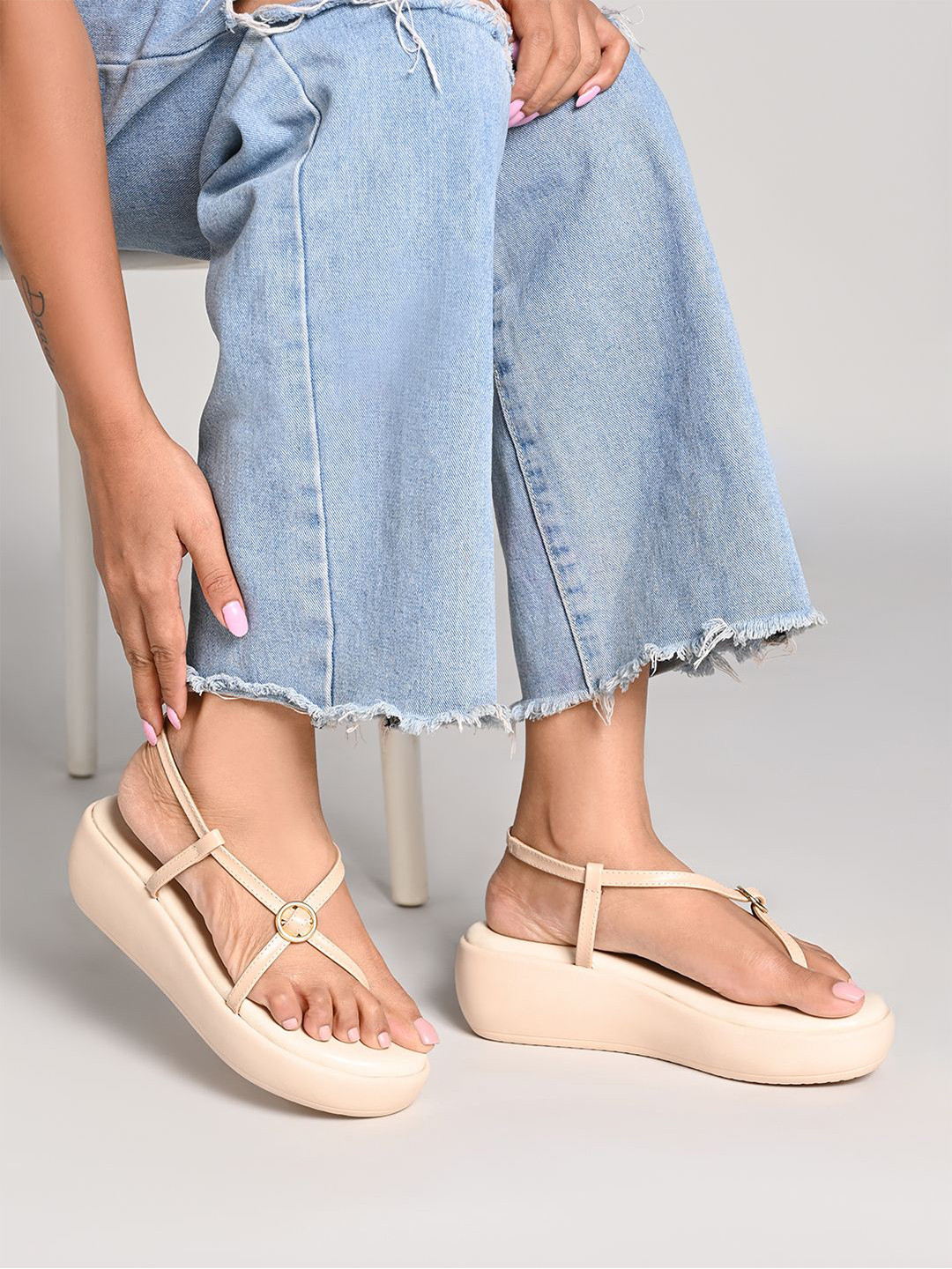 CAI Women Peach Platform Heel Buckles Sandals