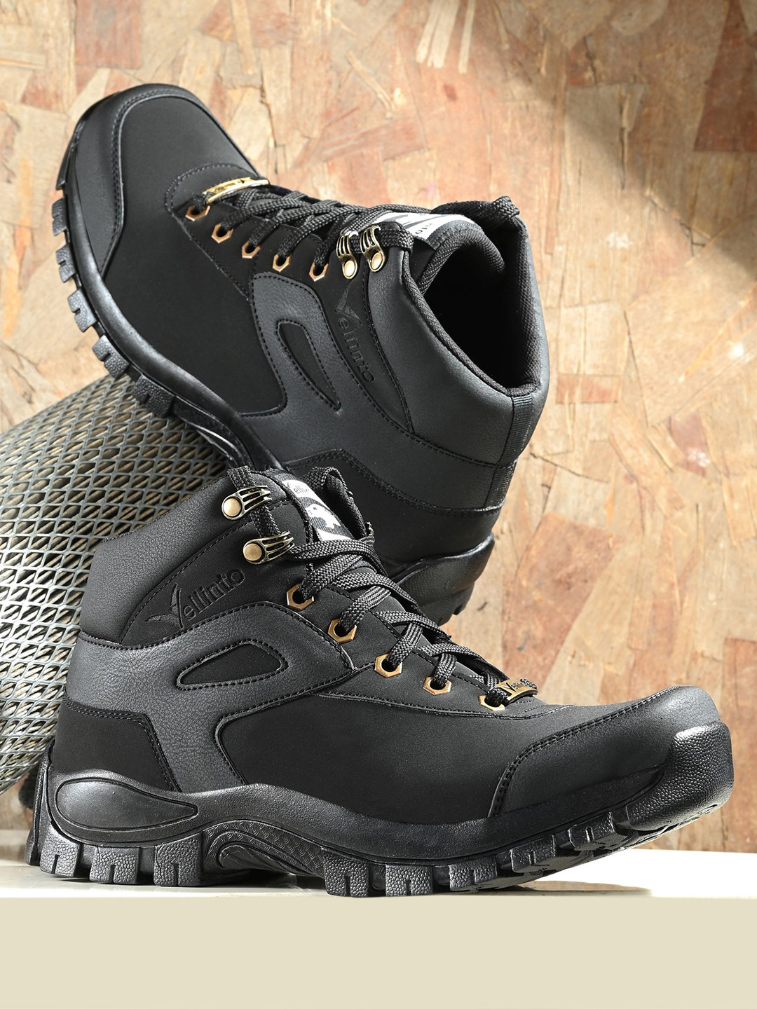 Vellinto Ventra Men Round Toe Casual Boots