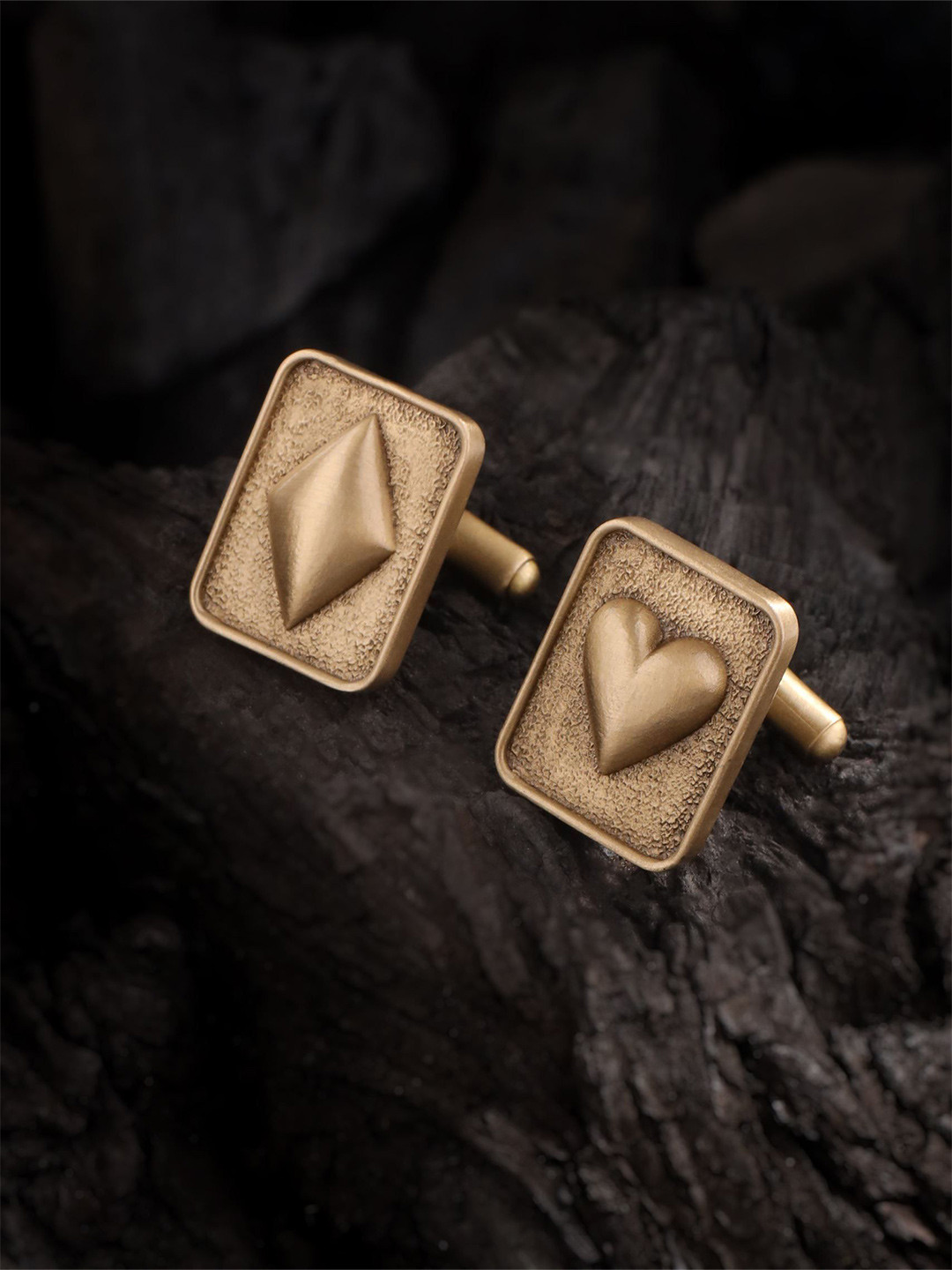 COSA NOSTRAA Suit of Charms Men Square Engraved Cufflink