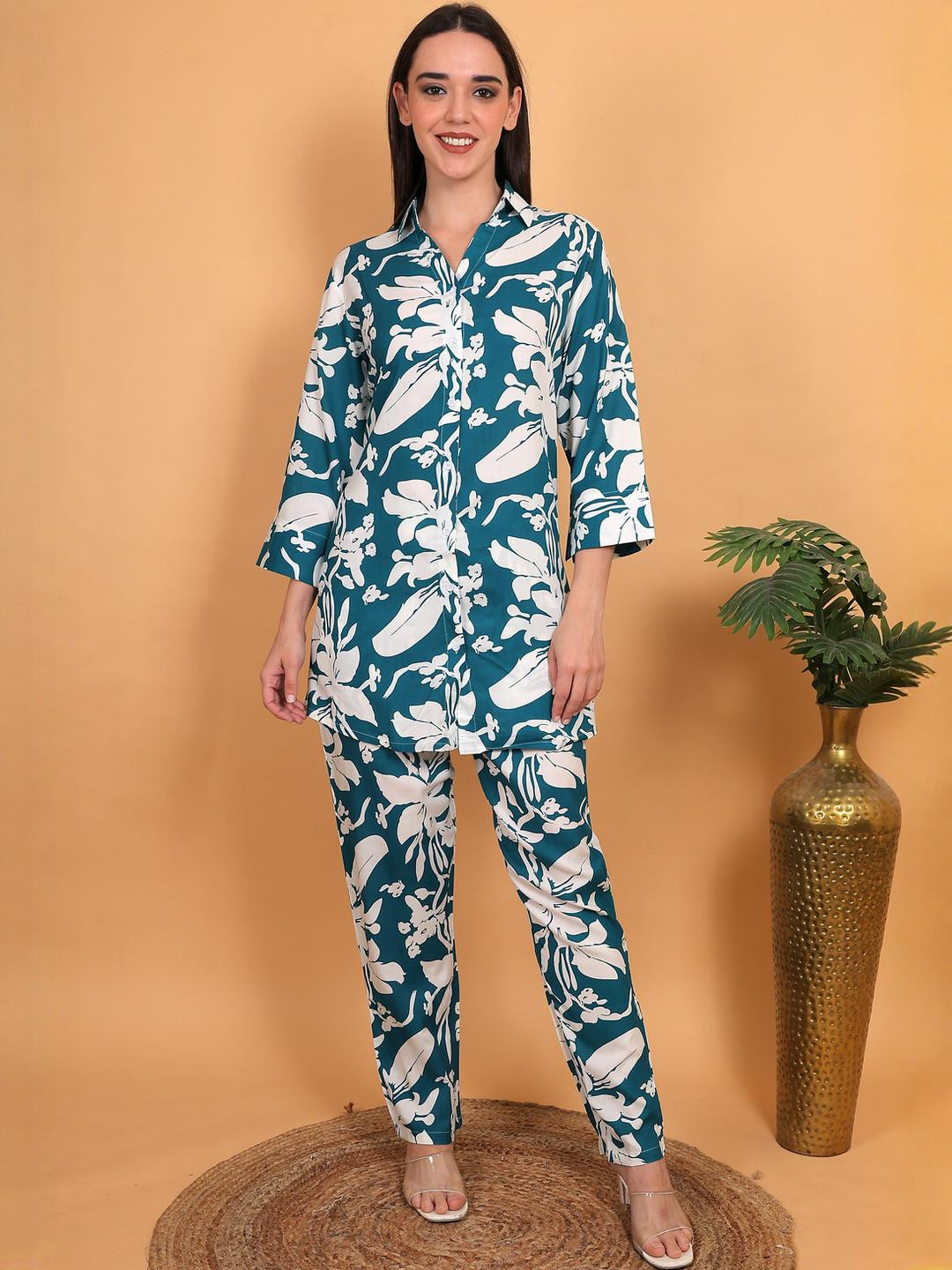 Love Maker Floral Printed Shirt Collar Co-Ord Set