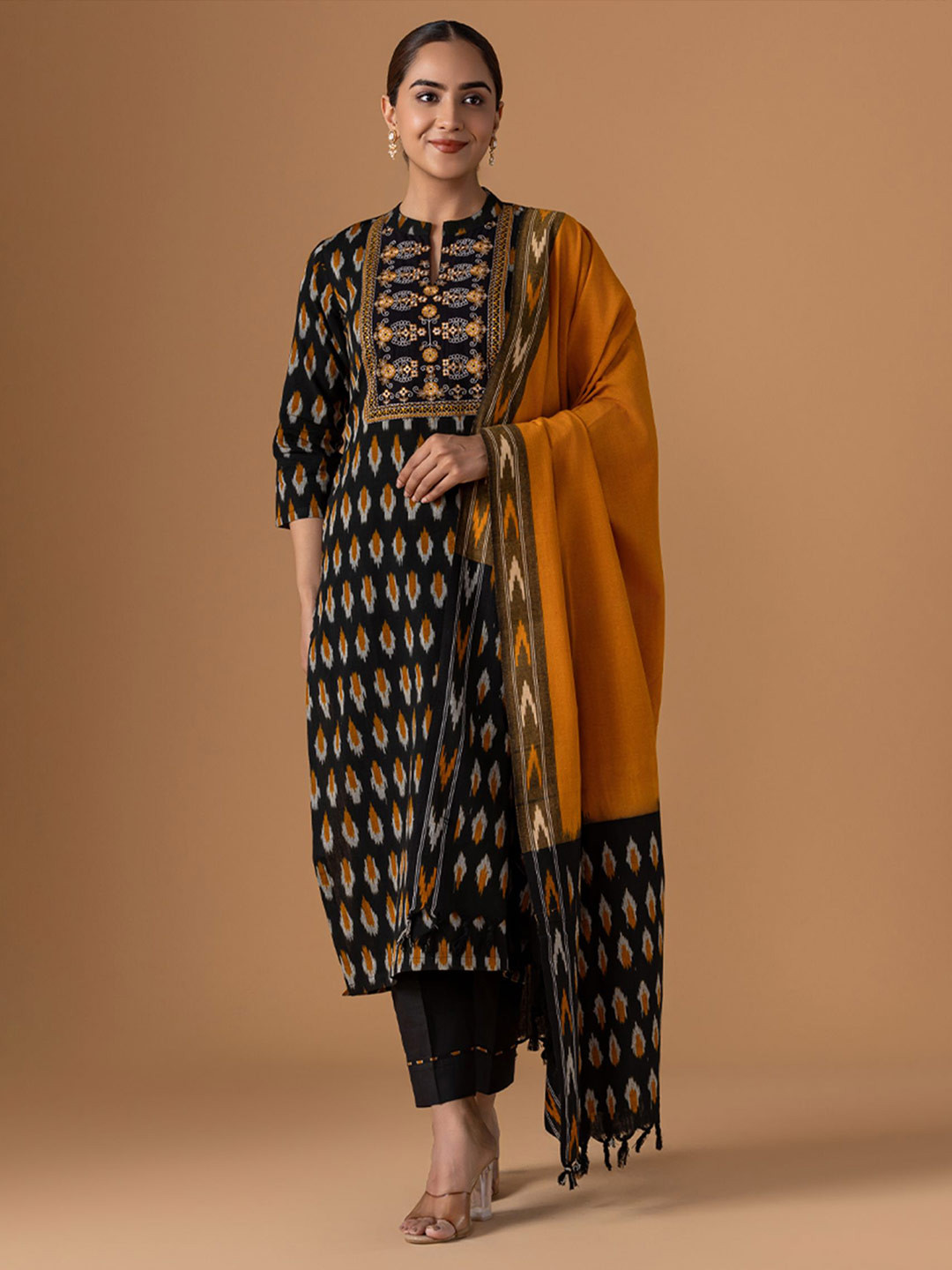 WOMEN PLUS Abstract Ikkat Printed Thread Work Pure Cotton Kurta With Trousers & Dupatta
