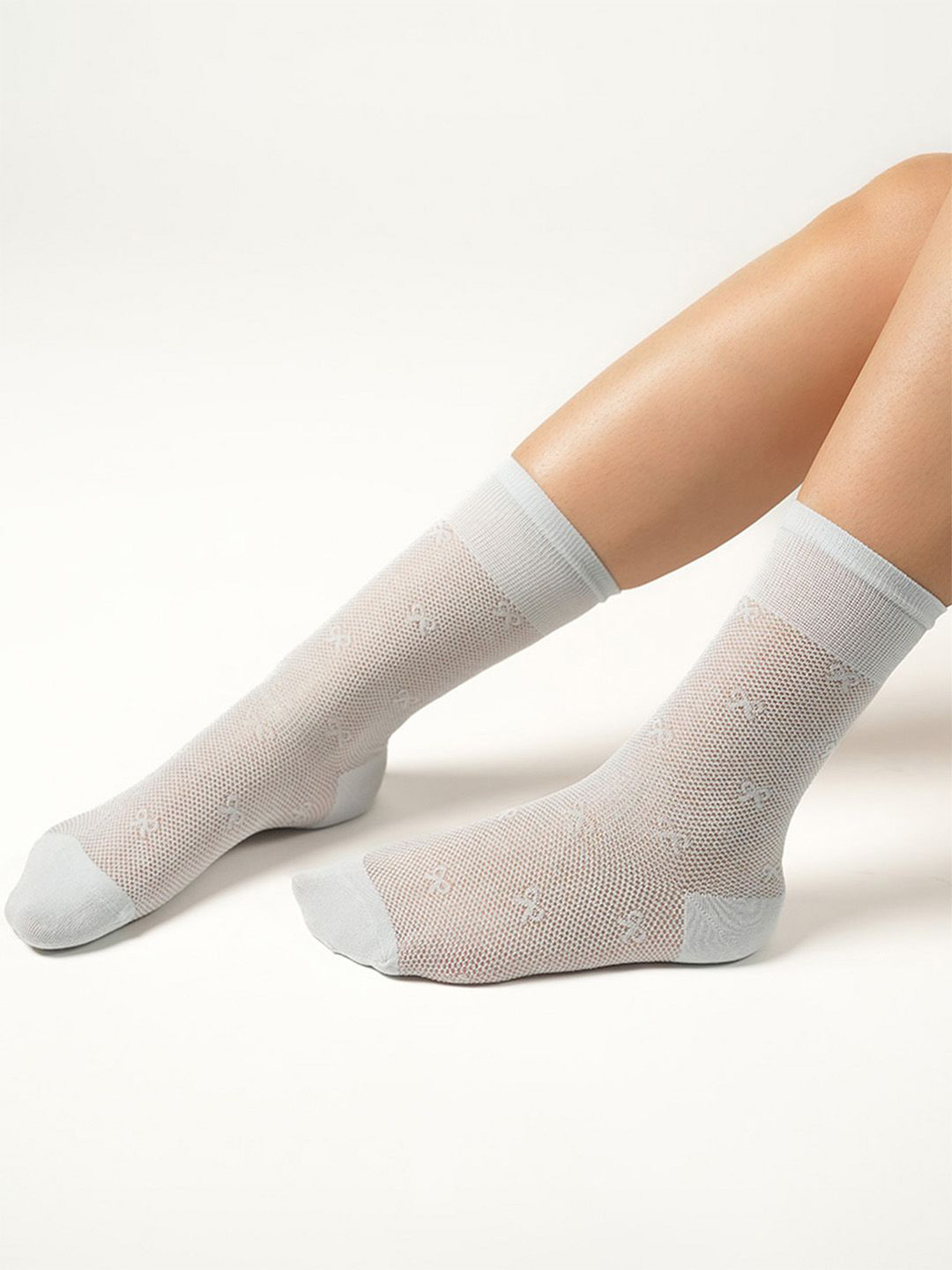 Theater Women Frost Fusion Ankle Length Socks