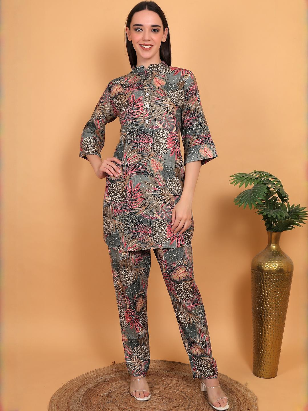 Love Maker Women Botanical Print Co-Ord Set