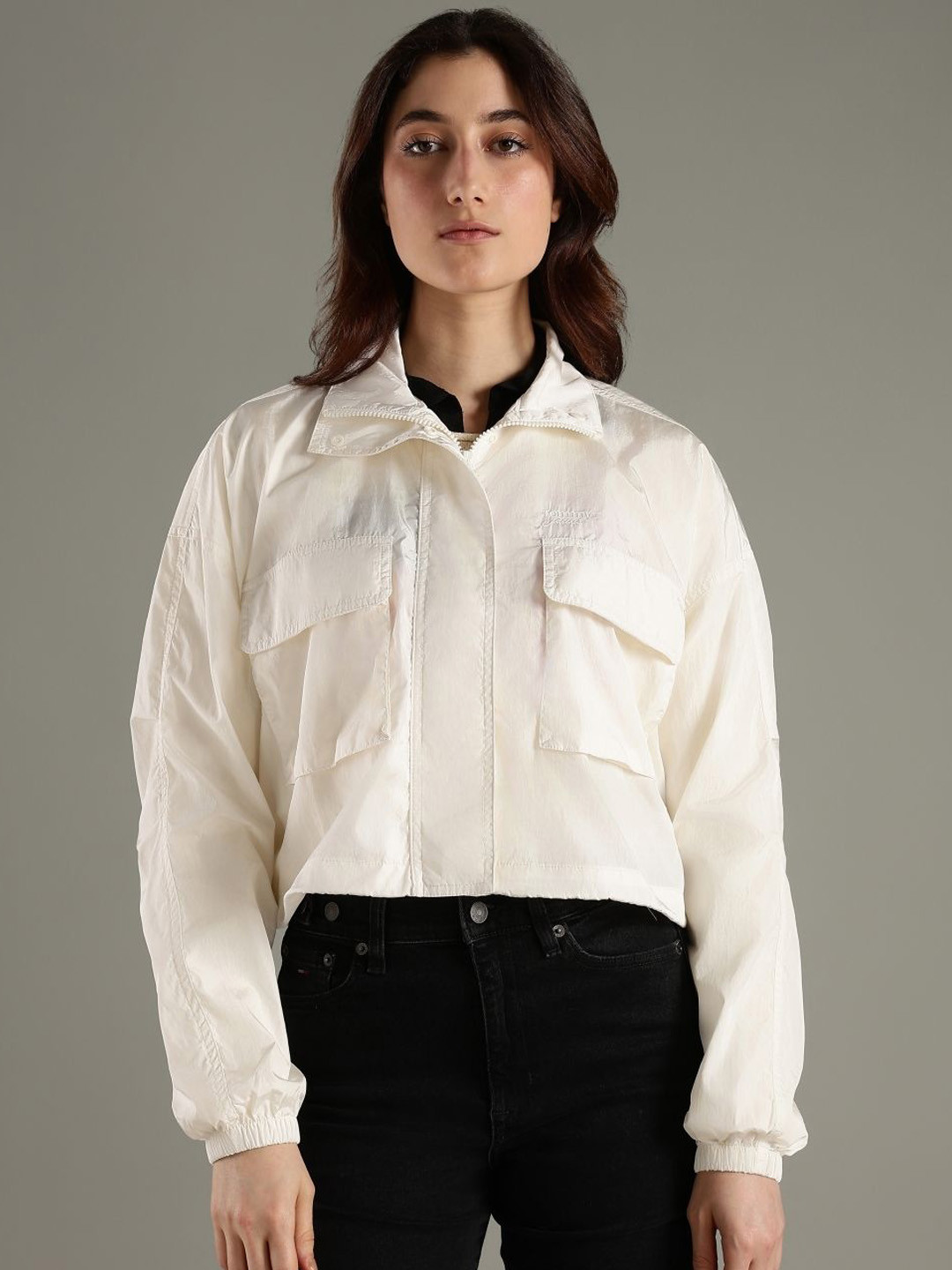 Tommy Hilfiger Europe Women Crop Relaxed Fit Windcheater Open Front Jacket