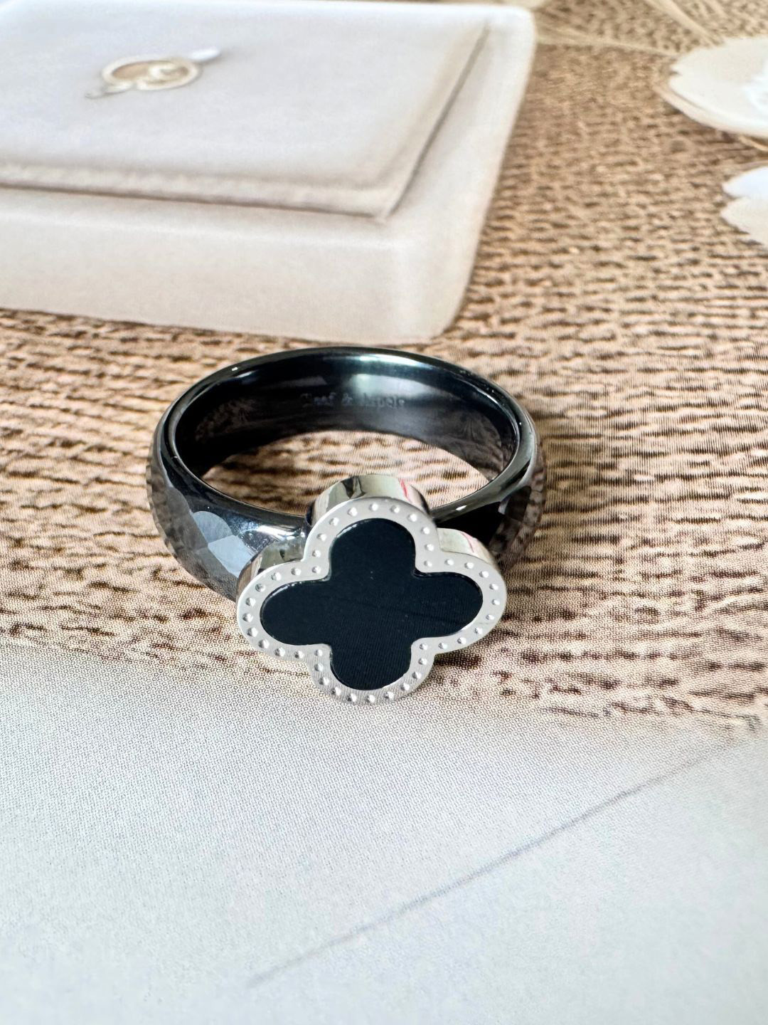 The Jewellery Tale Stone-Studded Adjustable Finger Ring