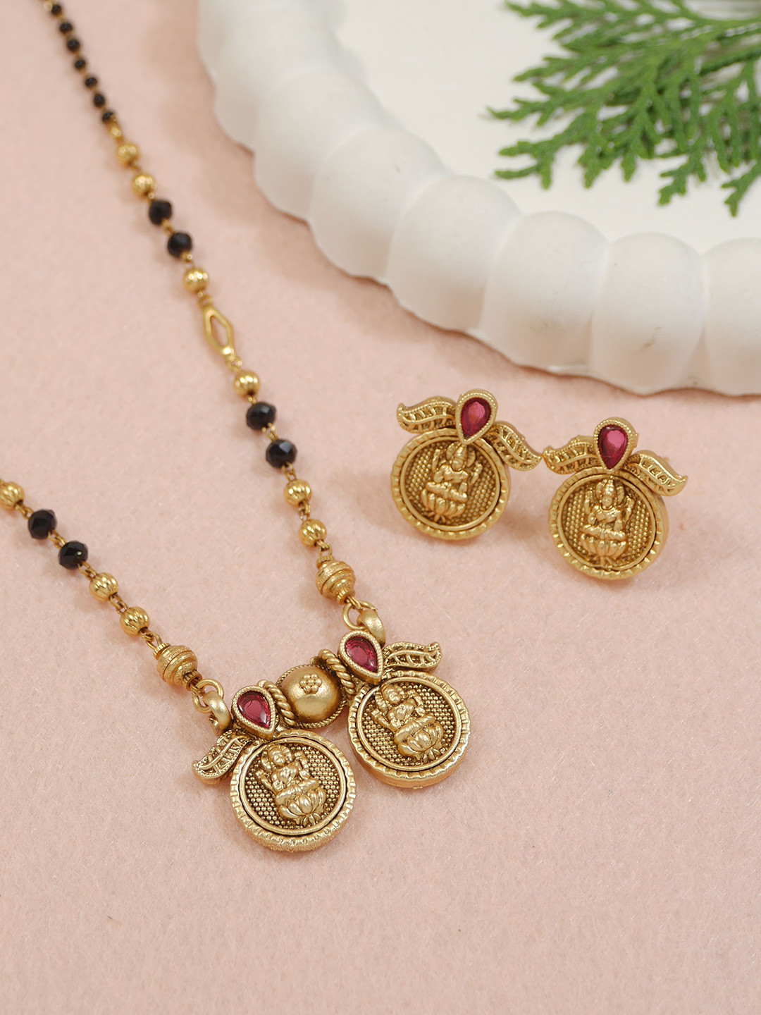 SGA FASHION Gold-Plated Artificial Stones and Beads Mangalsutra