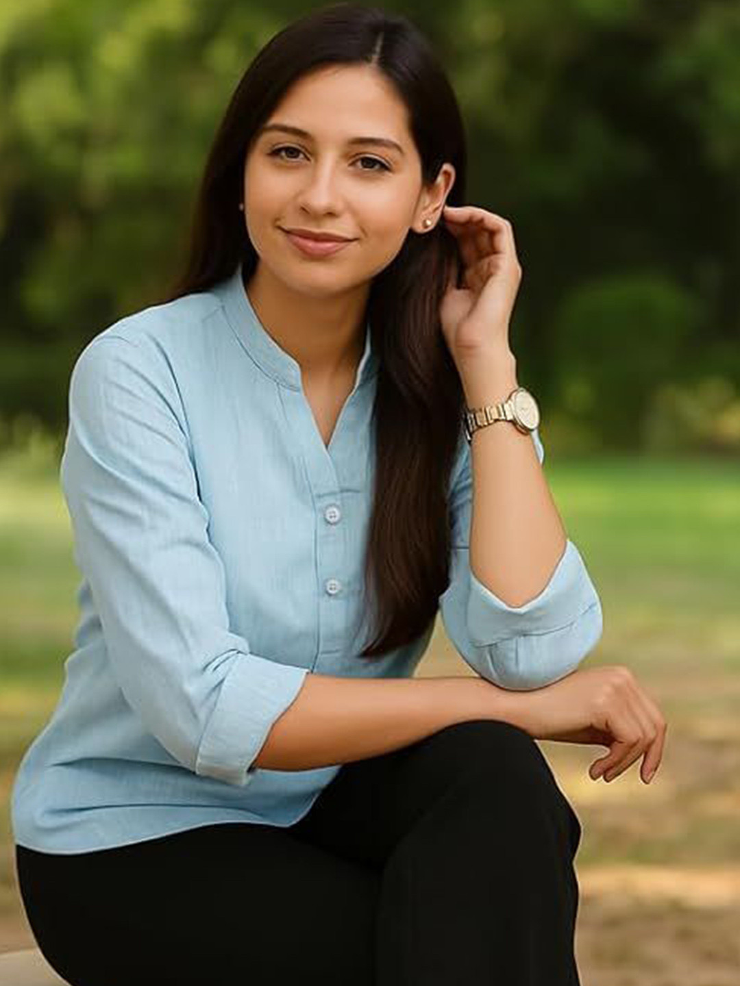 Anushil Mandairan Coller Straight Kurti