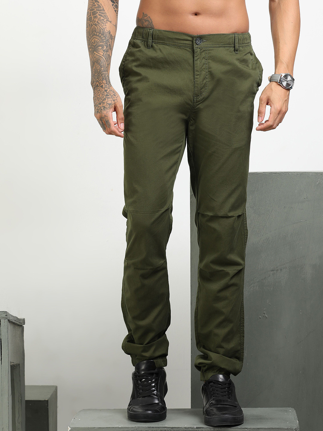 RIGS AND RAGS Men Relaxed Straight Leg Joggers