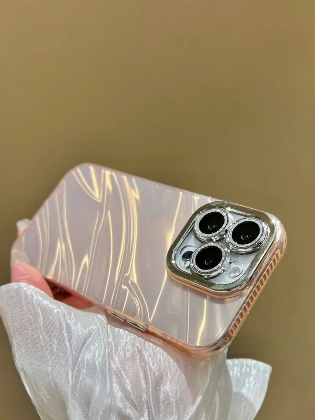 CASE CREATION Abstract Printed Real 3D Glitter iPhone 13 Pro Back Case Mobile Accessories