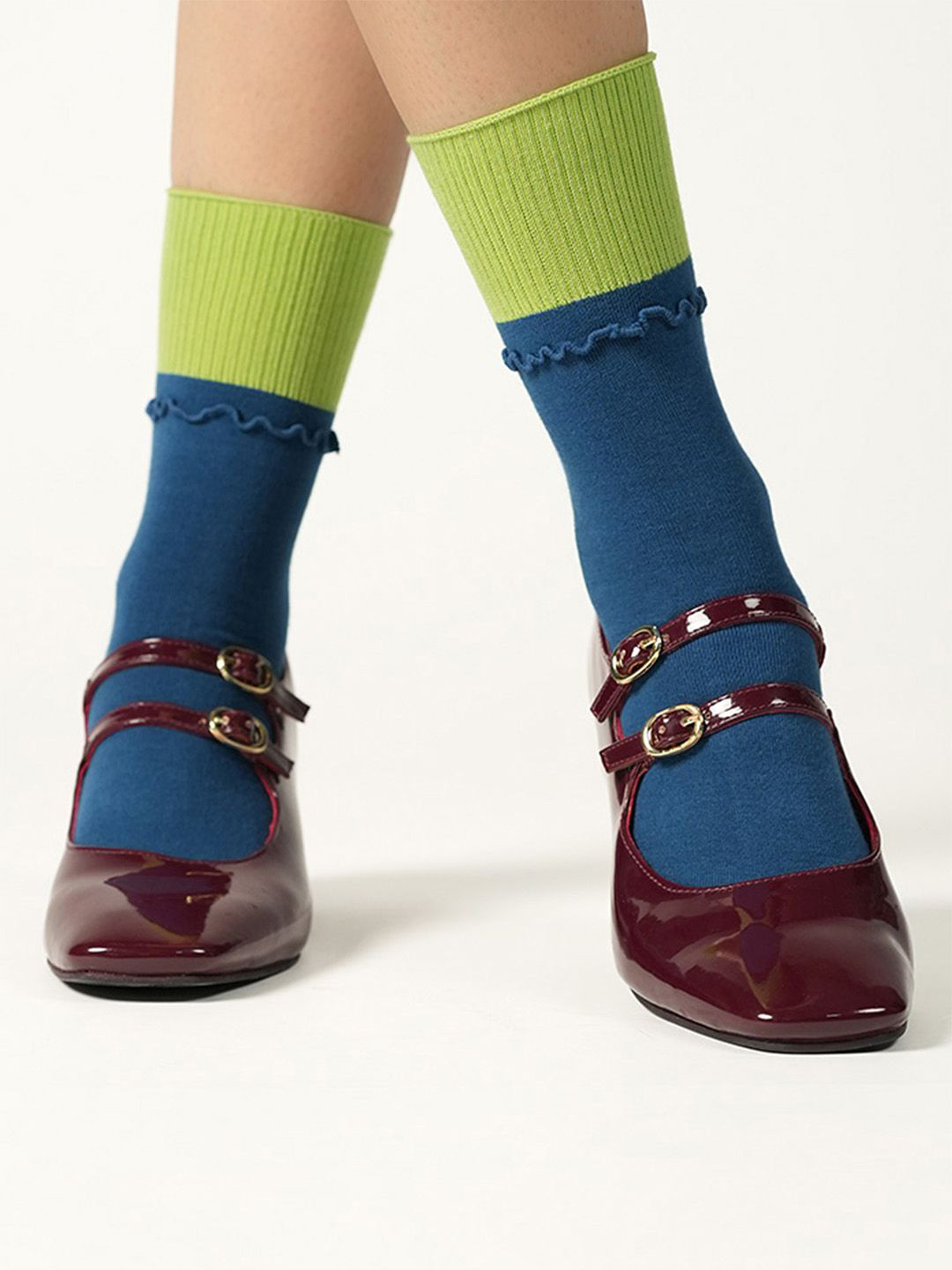 Theater Women Peppy Pals  Ankle Length Socks