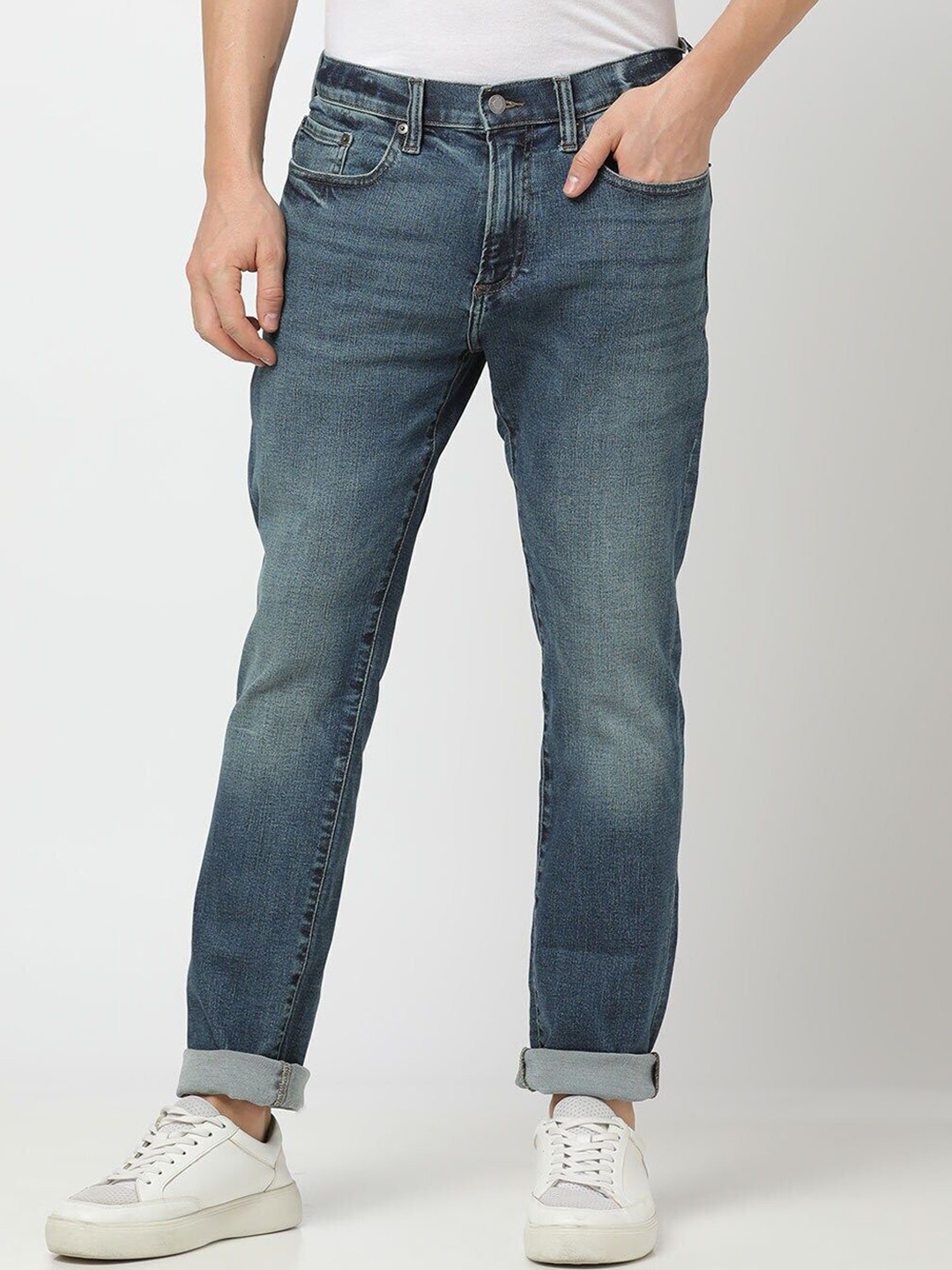 GAP Men Mid-Wash High-Stretch Skinny Fit Jeans