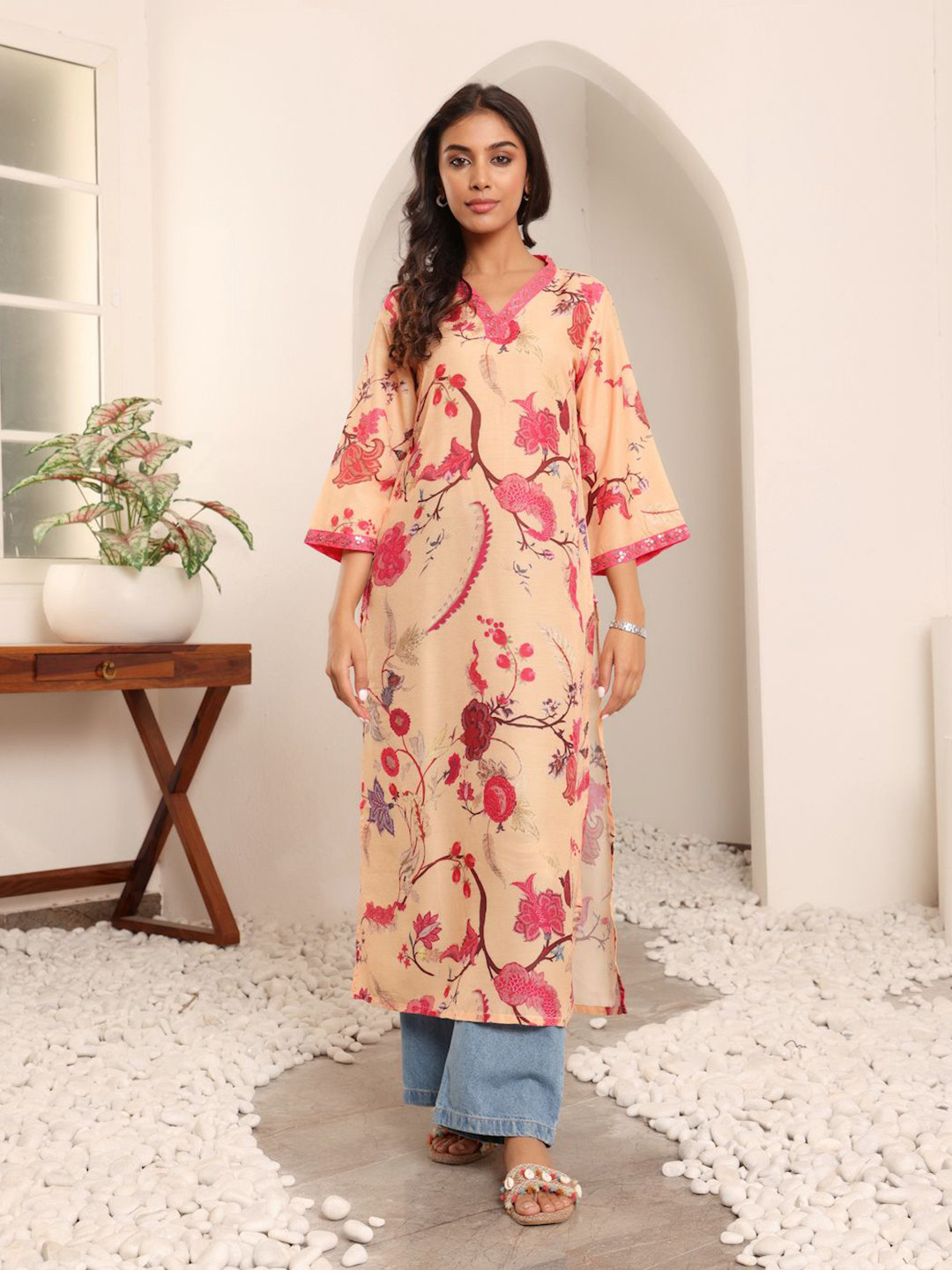all about you Women Floral Printed Screen Print Daily Straight Kurta